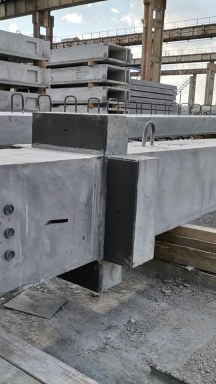 Колонны 600*600 с консолями расположенными в 4 плоскостях в Казань